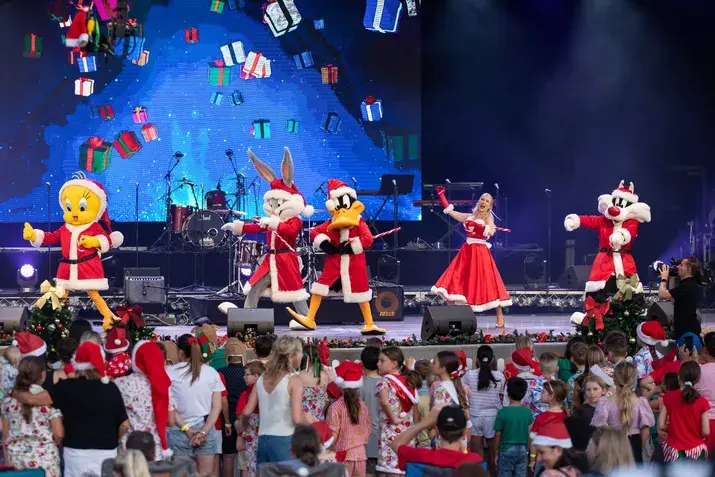 Christmas Gold Coast: Celebrate the Season in Surfers Paradise
